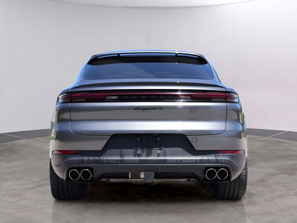 Certified 2024 Porsche Cayenne S AWD/4WD image 7
