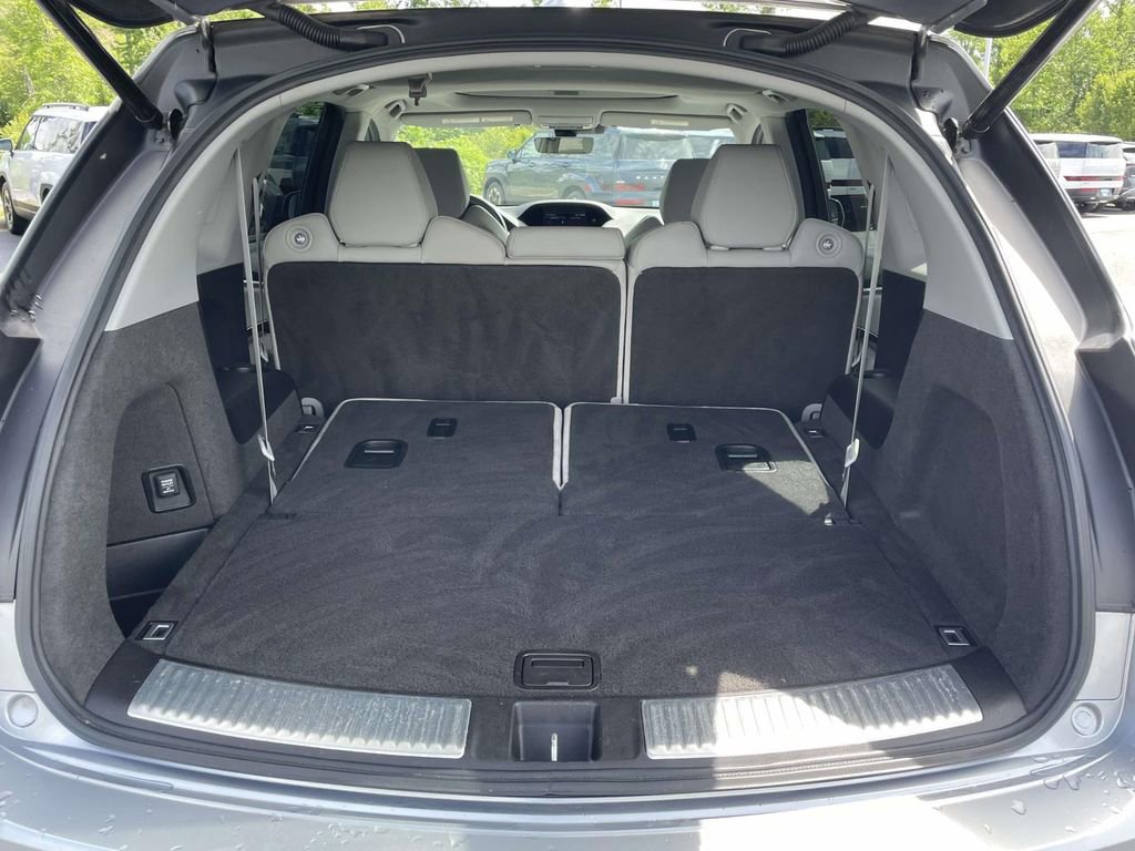 Used 2018 Acura MDX FWD image 32