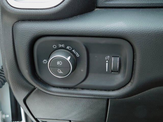 Used 2024 RAM 2500 Big Horn image 33