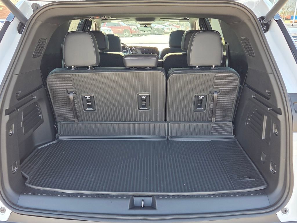 New 2026 Chevrolet Traverse LT w/ Enhanced Driving Package image 10