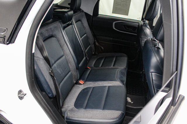 Certified 2021 Ford Bronco Sport Outer Banks w/ Outer Banks Package AWD/4WD image 15