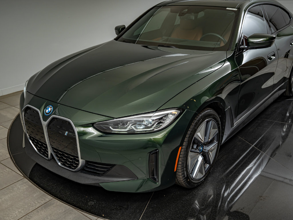 Used 2023 BMW i4 eDrive35 w/ Premium Package RWD image 14