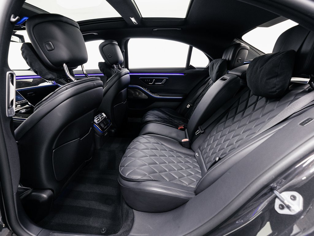 Used 2023 Mercedes-Benz S 580e 4MATIC Sedan image 31