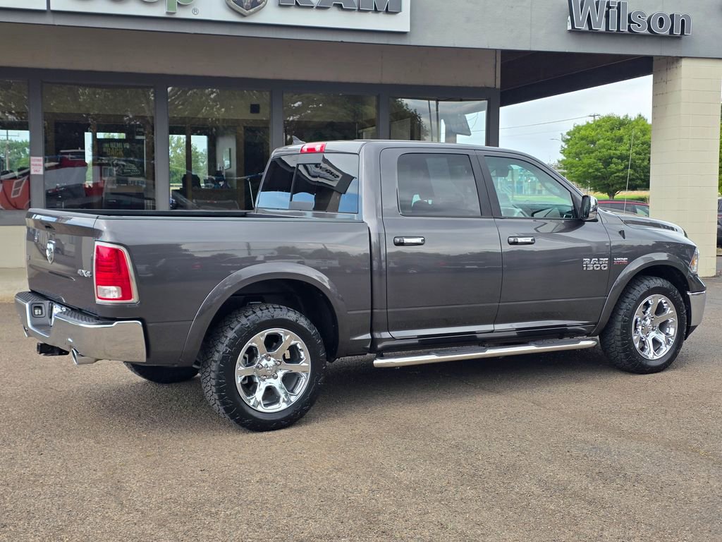 Used 2018 RAM 1500 Laramie w/ Convenience Group AWD/4WD image 26