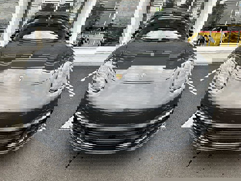 Used 2017 Porsche Panamera 4 image 2