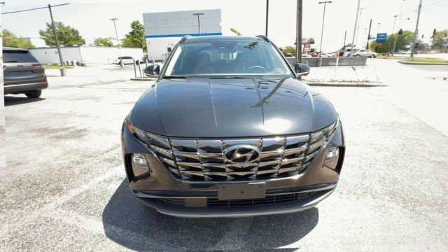 Used 2023 Hyundai Tucson Limited AWD/4WD image 3