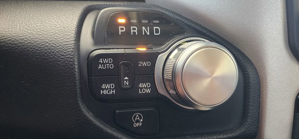 Used 2021 RAM 1500 Laramie AWD/4WD image 37