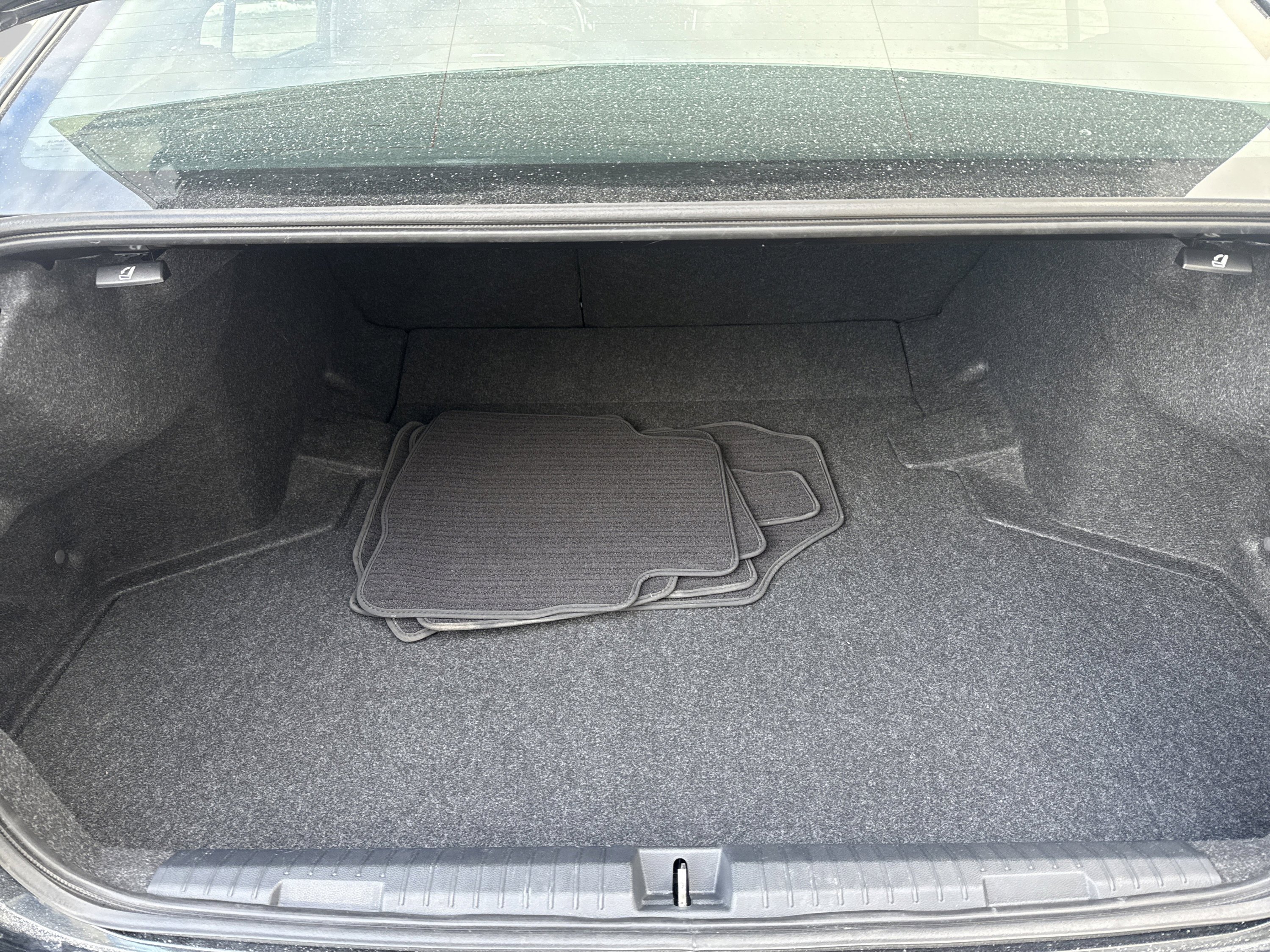 Used 2022 Subaru Legacy Limited XT image 9