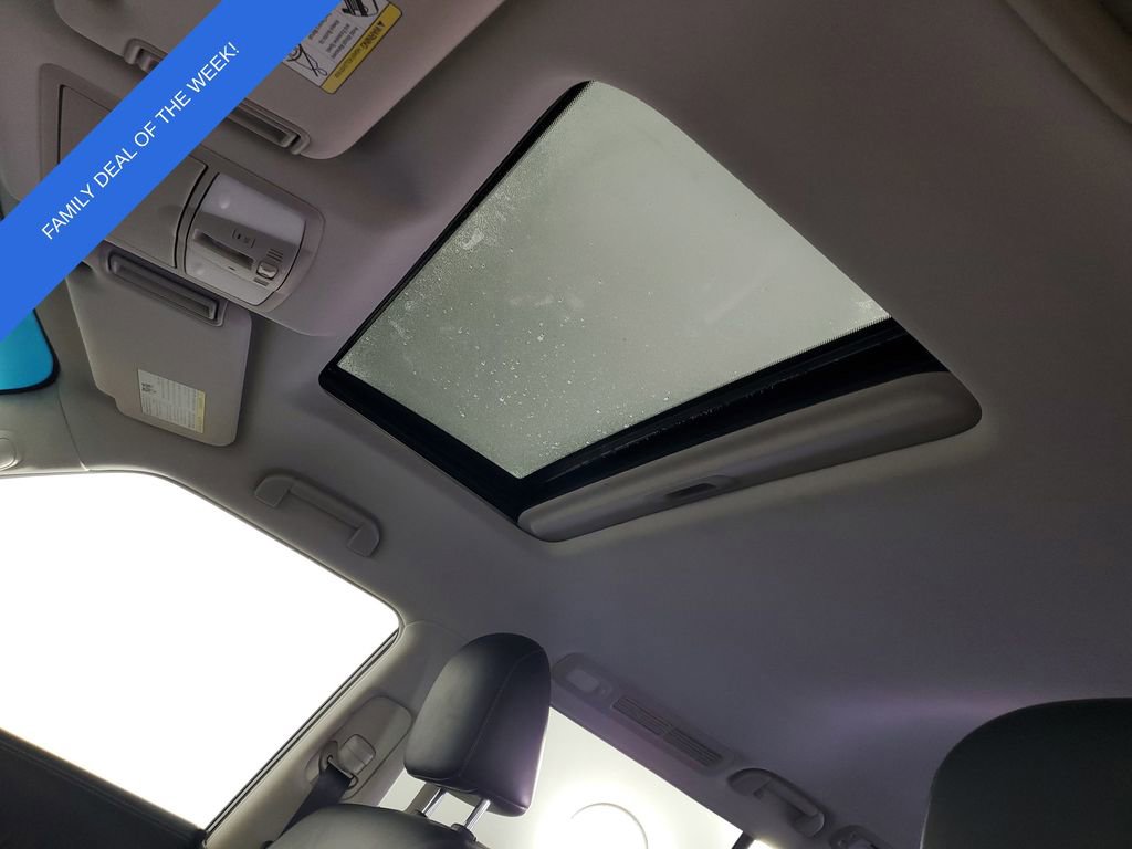 Used 2017 INFINITI QX80 Base image 31