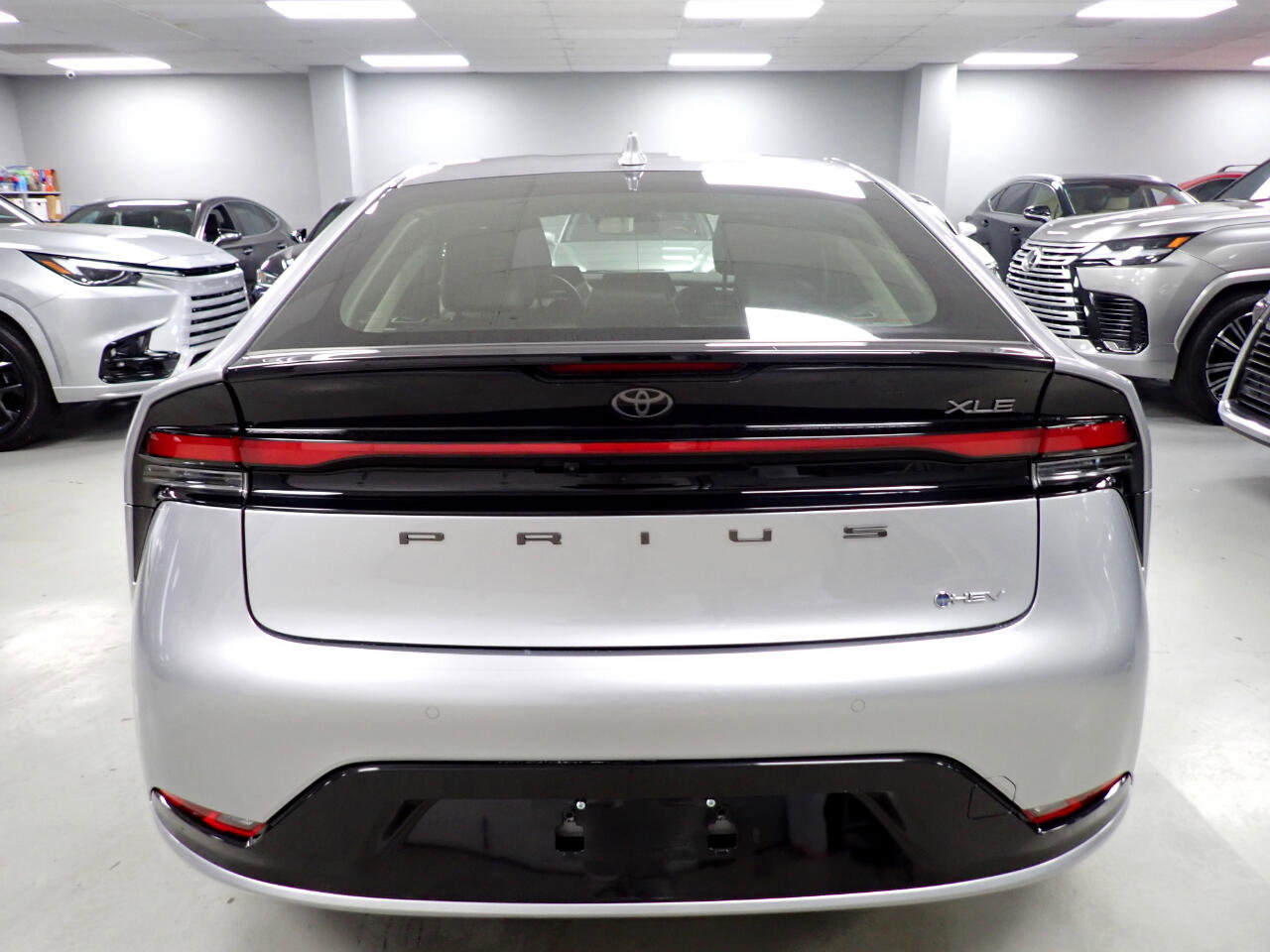 Used 2024 Toyota Prius XLE image 21