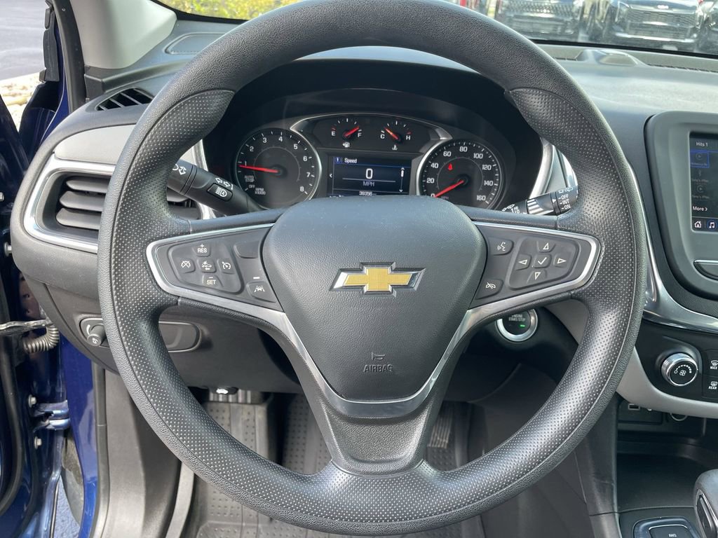 Used 2023 Chevrolet Equinox LS w/ LS Convenience Package AWD/4WD image 14