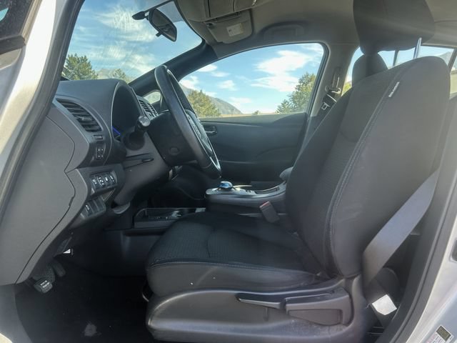 Used 2013 Nissan Leaf S FWD image 23