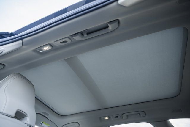 New 2026 Volvo XC60 T8 Ultra w/ Protection Package Premier image 32