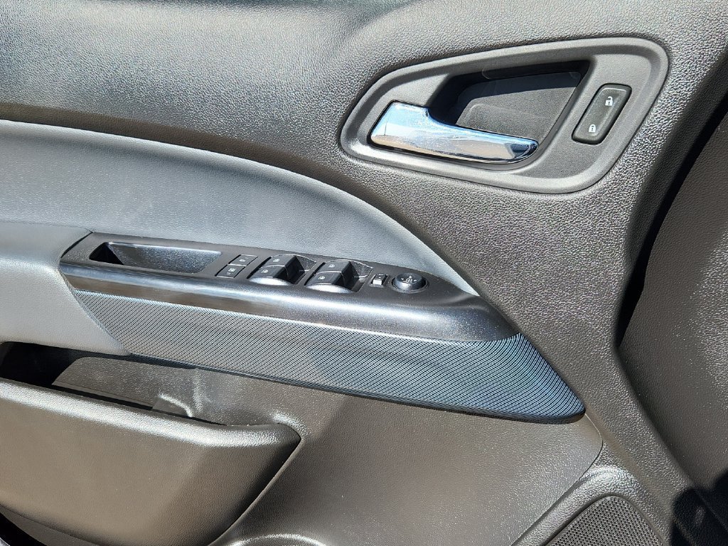 Used 2017 Chevrolet Colorado Z71 AWD/4WD image 8