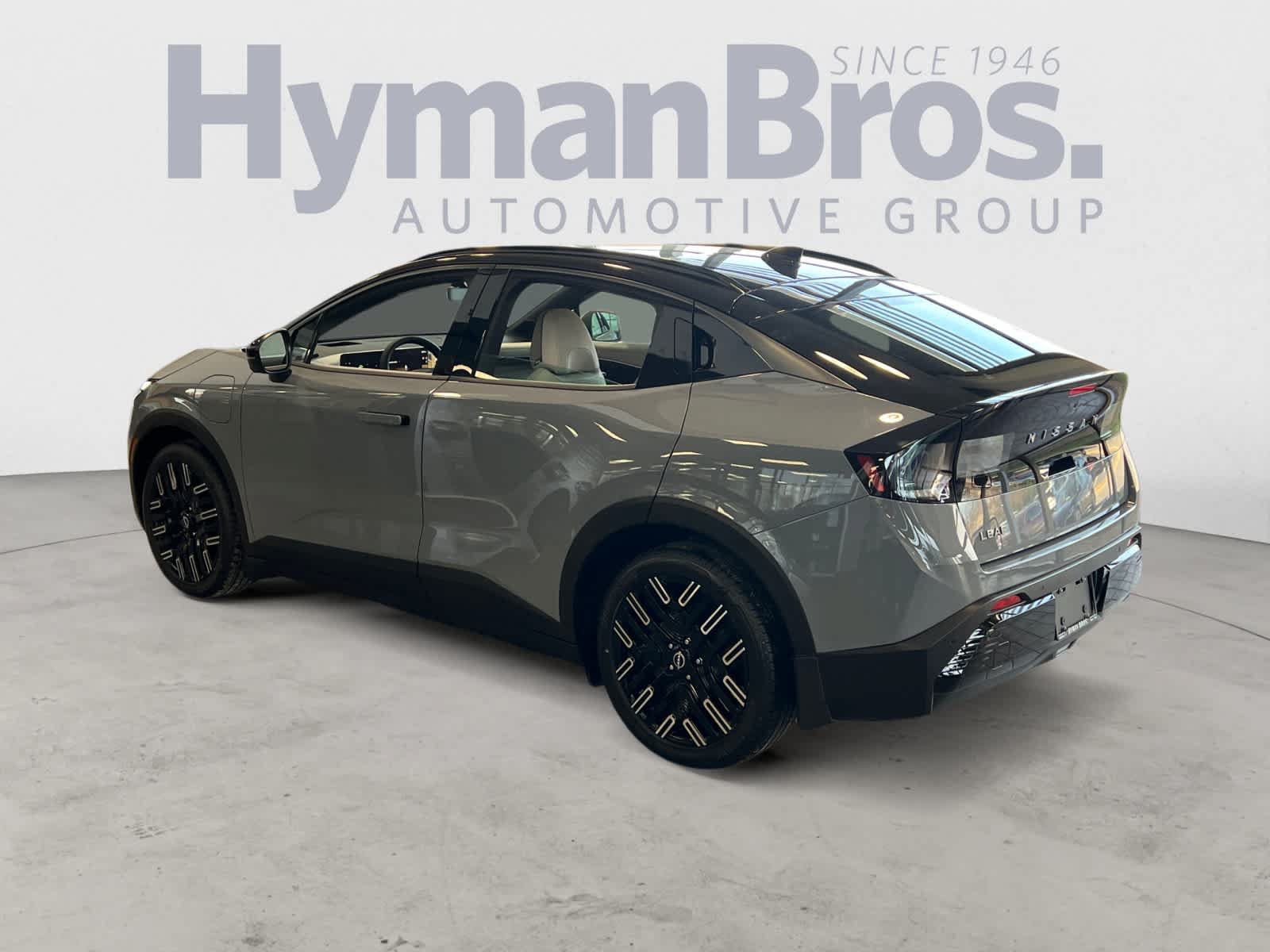 New 2026 Nissan Leaf Platinum+ w/ Cargo Package (Platinum+) FWD image 6