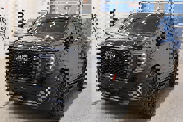 Used 2023 GMC Yukon Denali Ultimate image 9