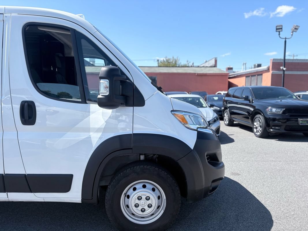 Used 2023 RAM ProMaster 2500 FWD image 9