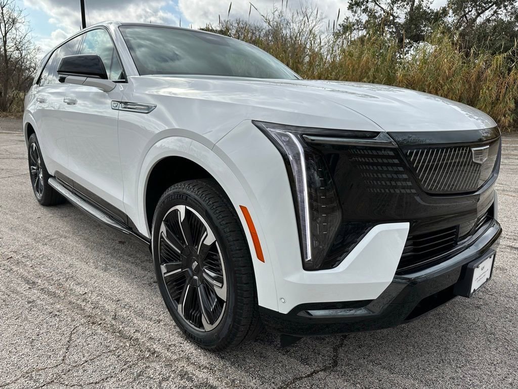 New 2025 Cadillac Escalade IQ Sport 1 w/ LPO, ONYX Package AWD/4WD image 3