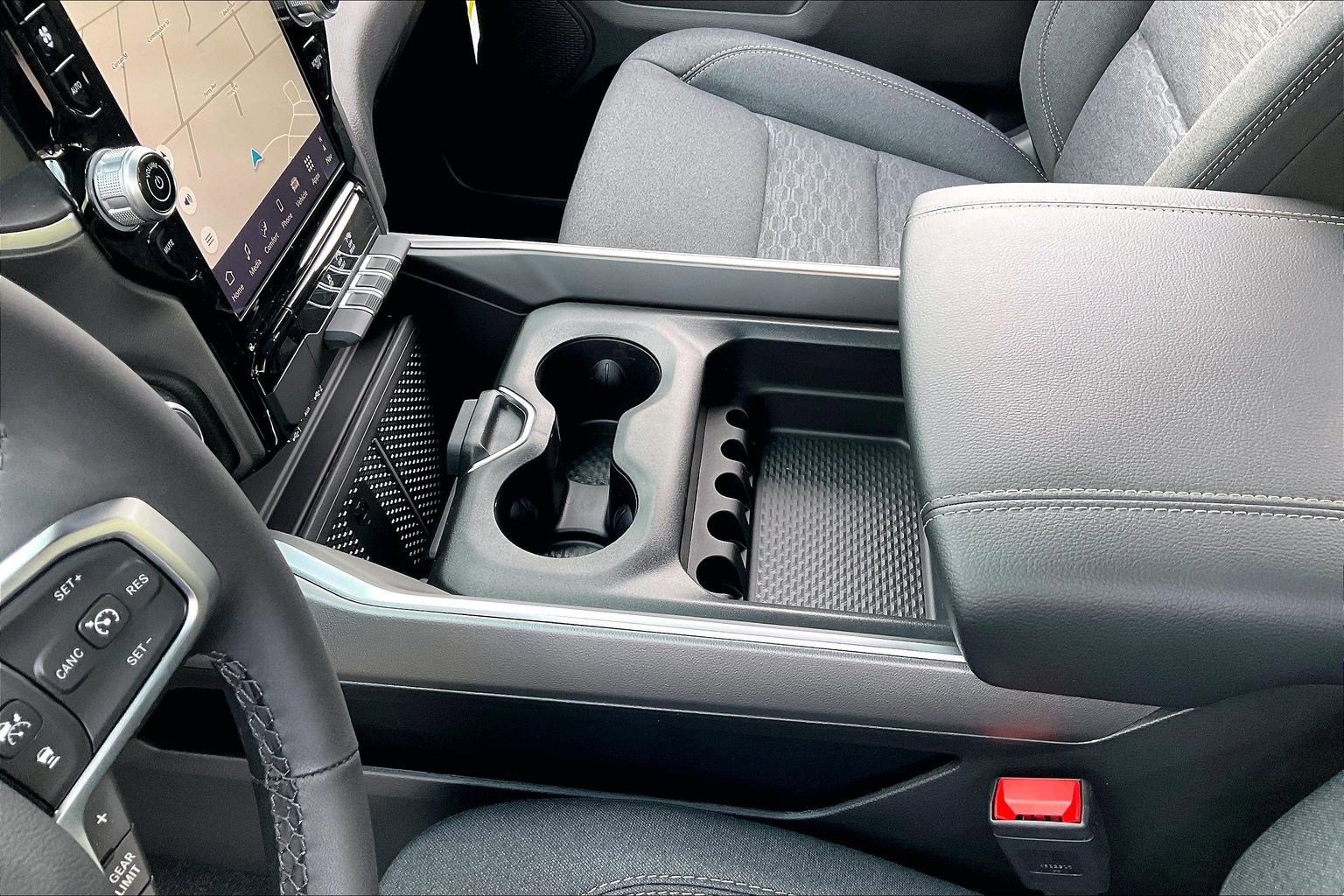 New 2026 RAM 1500 Big Horn AWD/4WD image 8