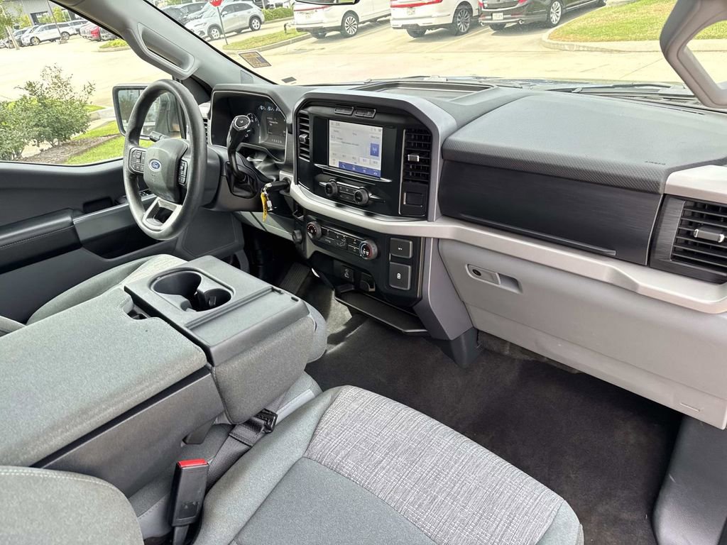 Used 2023 Ford F150 XLT image 13