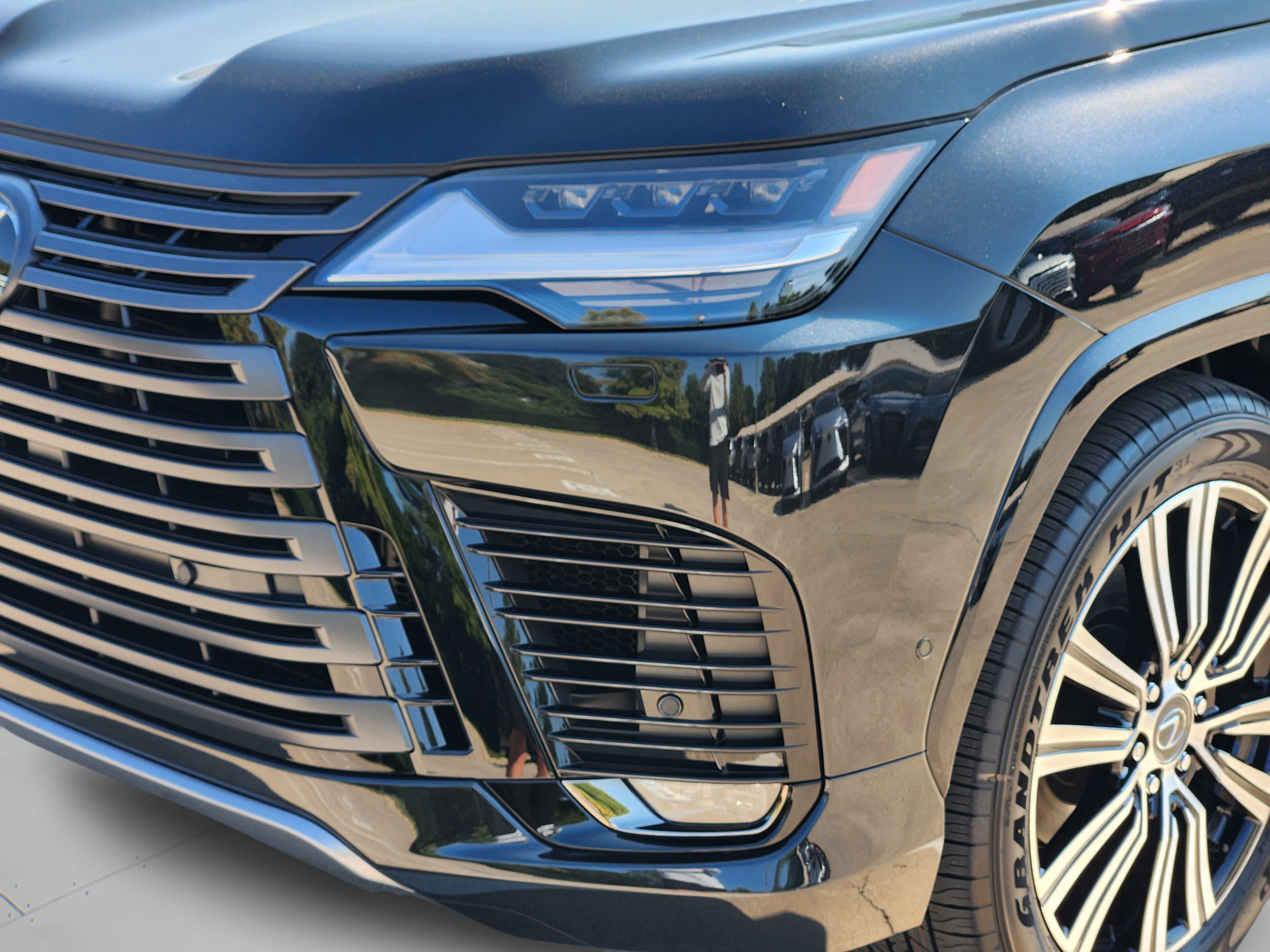 New 2026 Lexus LX 700h Luxury AWD/4WD image 22