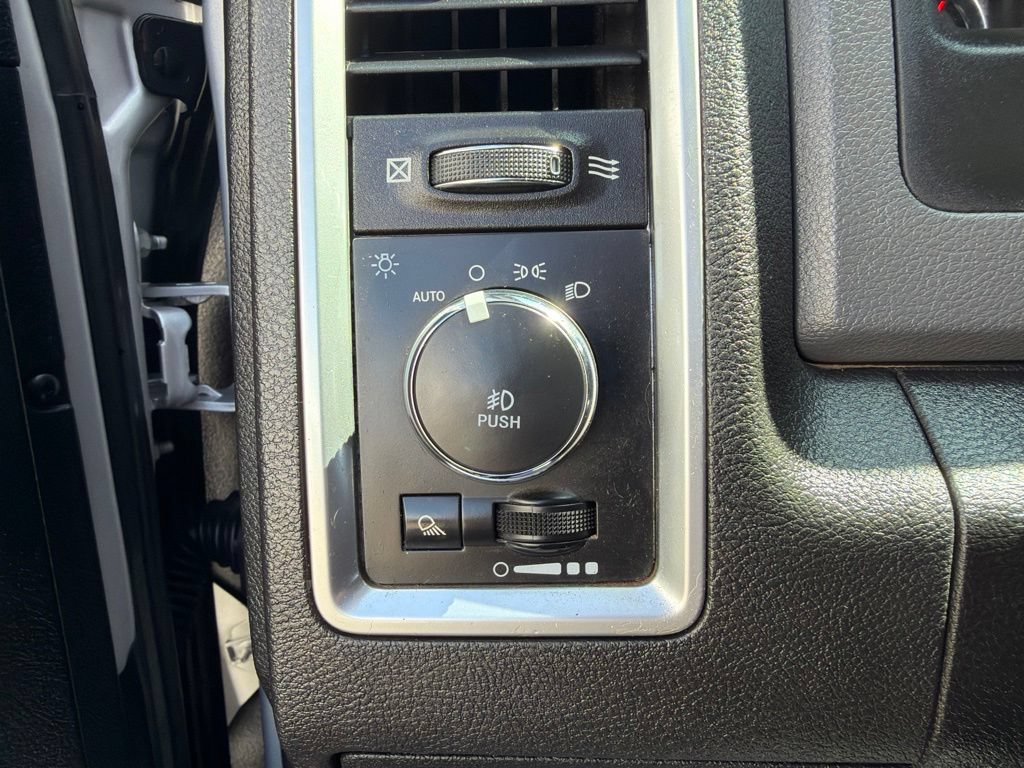 Used 2018 RAM 1500 Lone Star AWD/4WD image 26