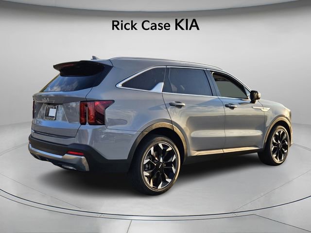 Used 2025 Kia Sorento EX w/ Panoramic Sunroof Package image 7