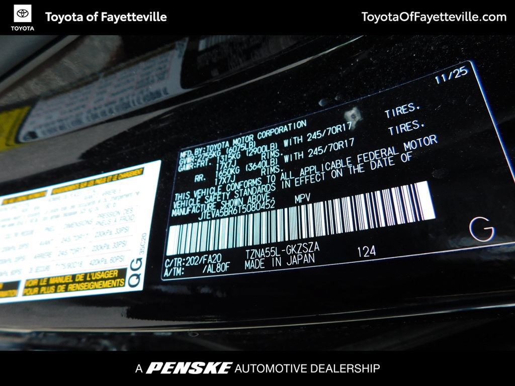 Used 2026 Toyota 4Runner SR5 AWD/4WD image 9