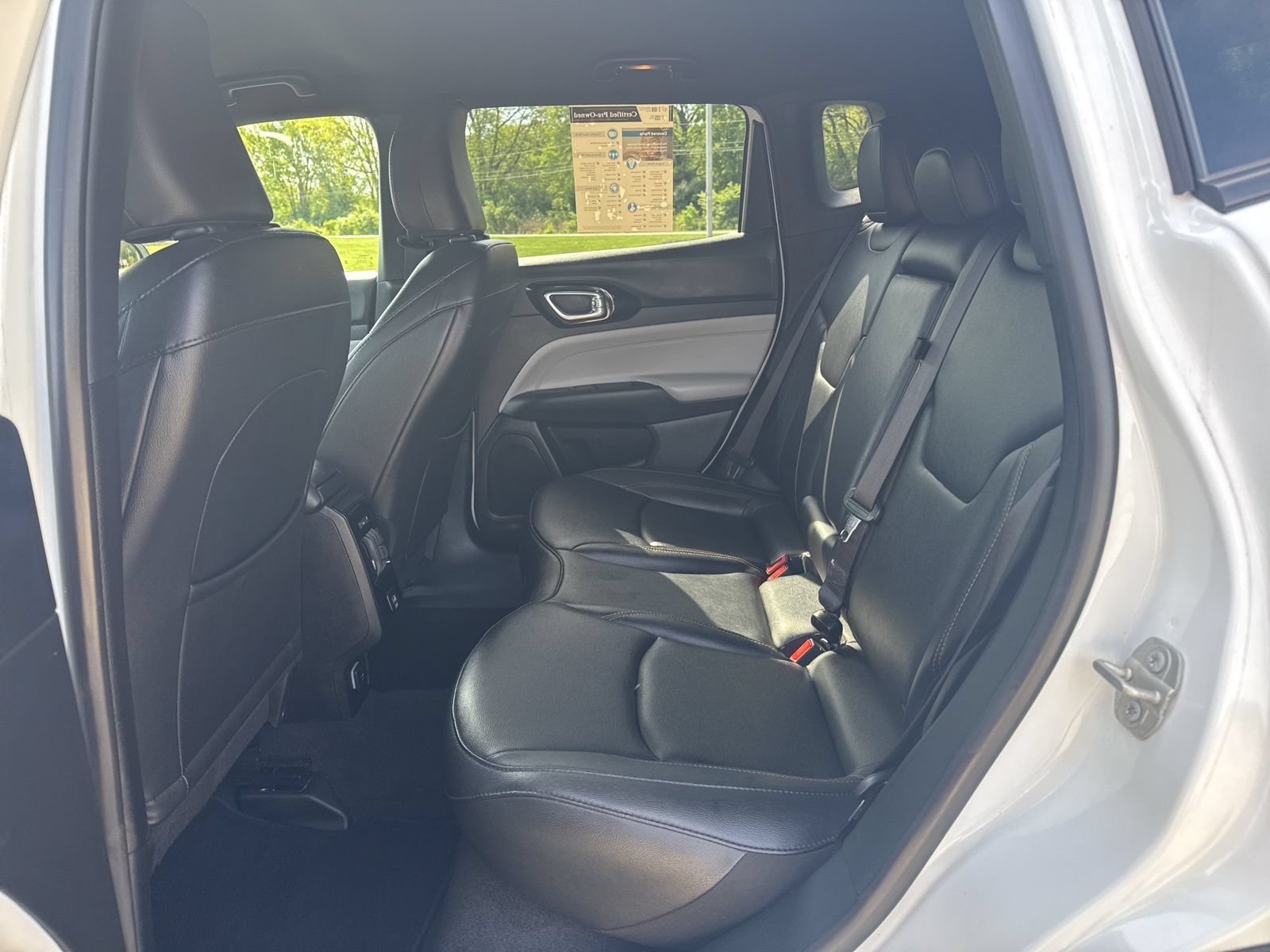 Used 2024 Jeep Compass Limited AWD/4WD image 13