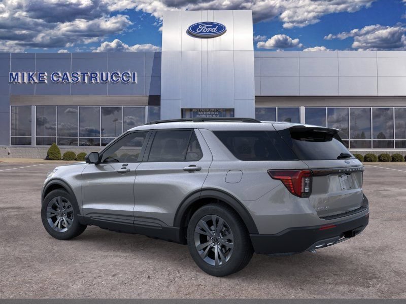 New 2026 Ford Explorer Active w/ Active Comfort Package AWD/4WD image 4