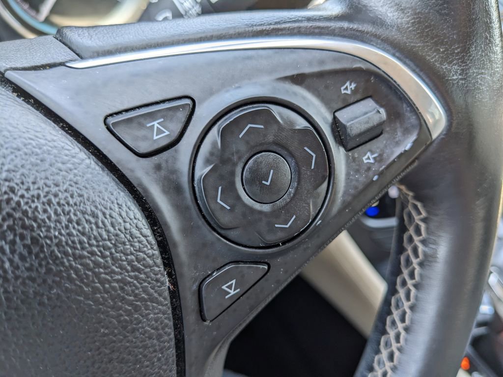 Used 2017 Buick Envision Essence image 24