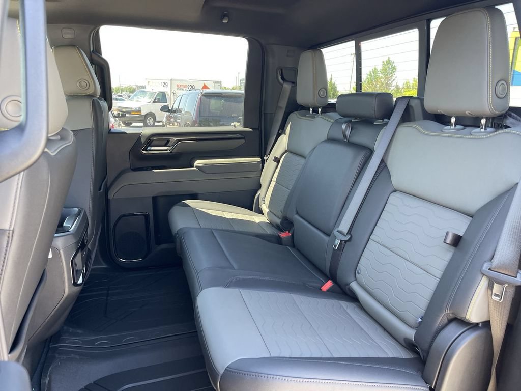 New 2026 Chevrolet Silverado 2500 ZR2 w/ LPO, Dark Essentials Package AWD/4WD image 22
