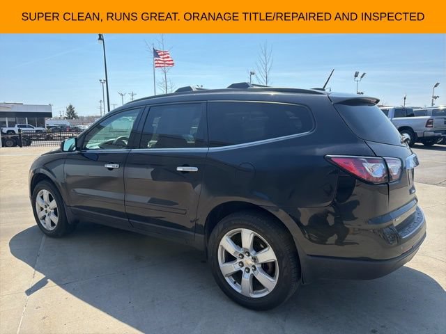 Used 2017 Chevrolet Traverse LT w/ Style and Technology Package FWD image 6