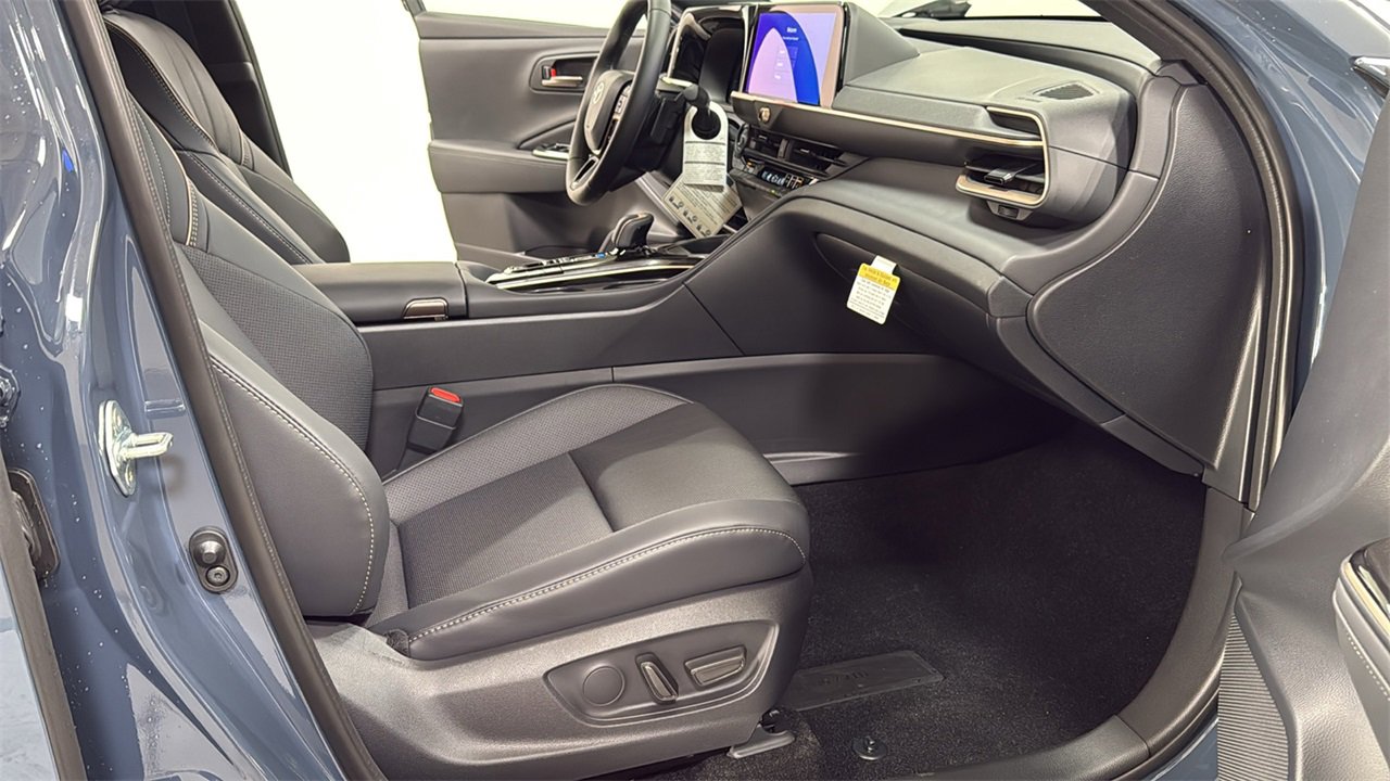 New 2026 Toyota Crown Signia image 18