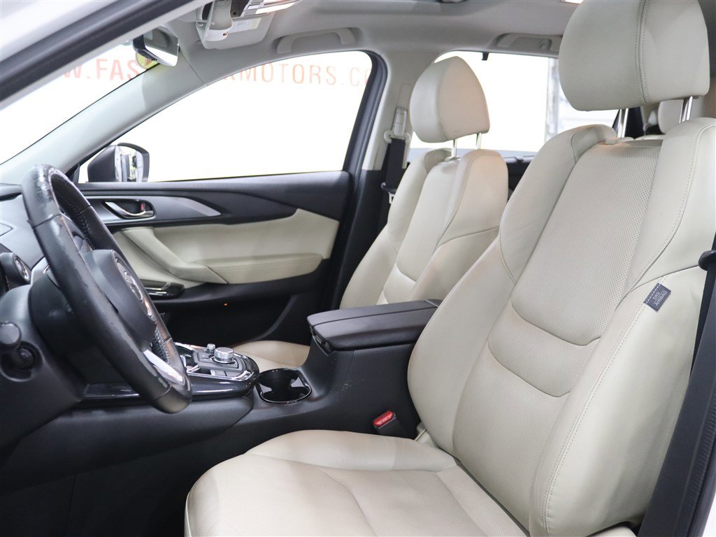 Used 2019 MAZDA CX-9 Touring w/ Touring Premium Package FWD image 9