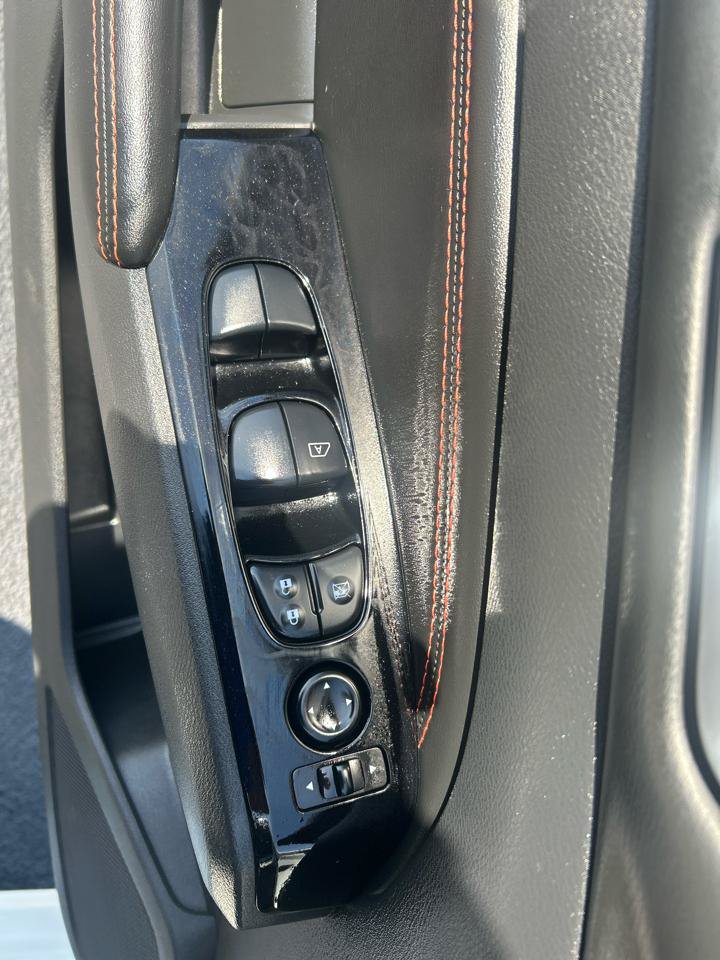 Used 2023 Nissan Altima 2.5 SR FWD image 13