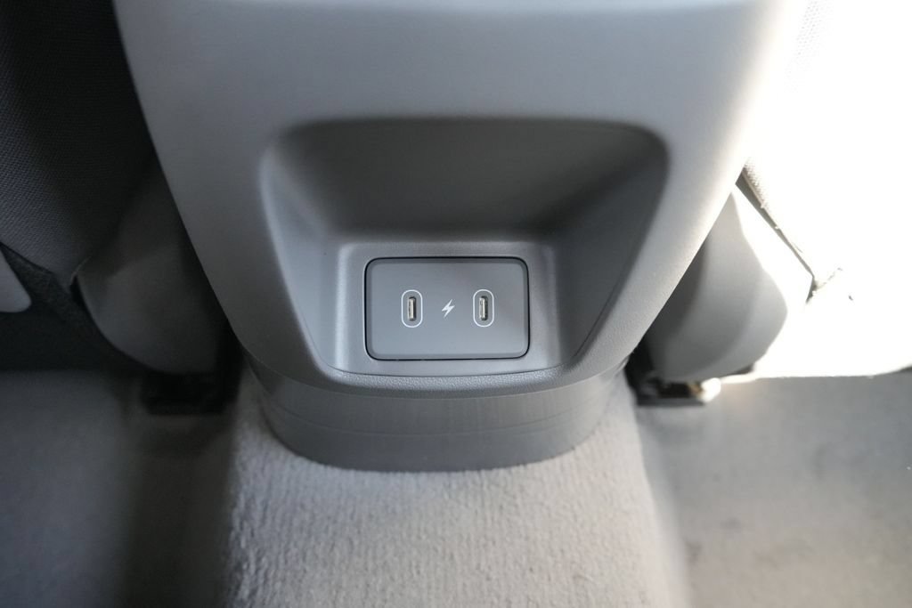 New 2026 Hyundai Elantra SEL Sport FWD image 15