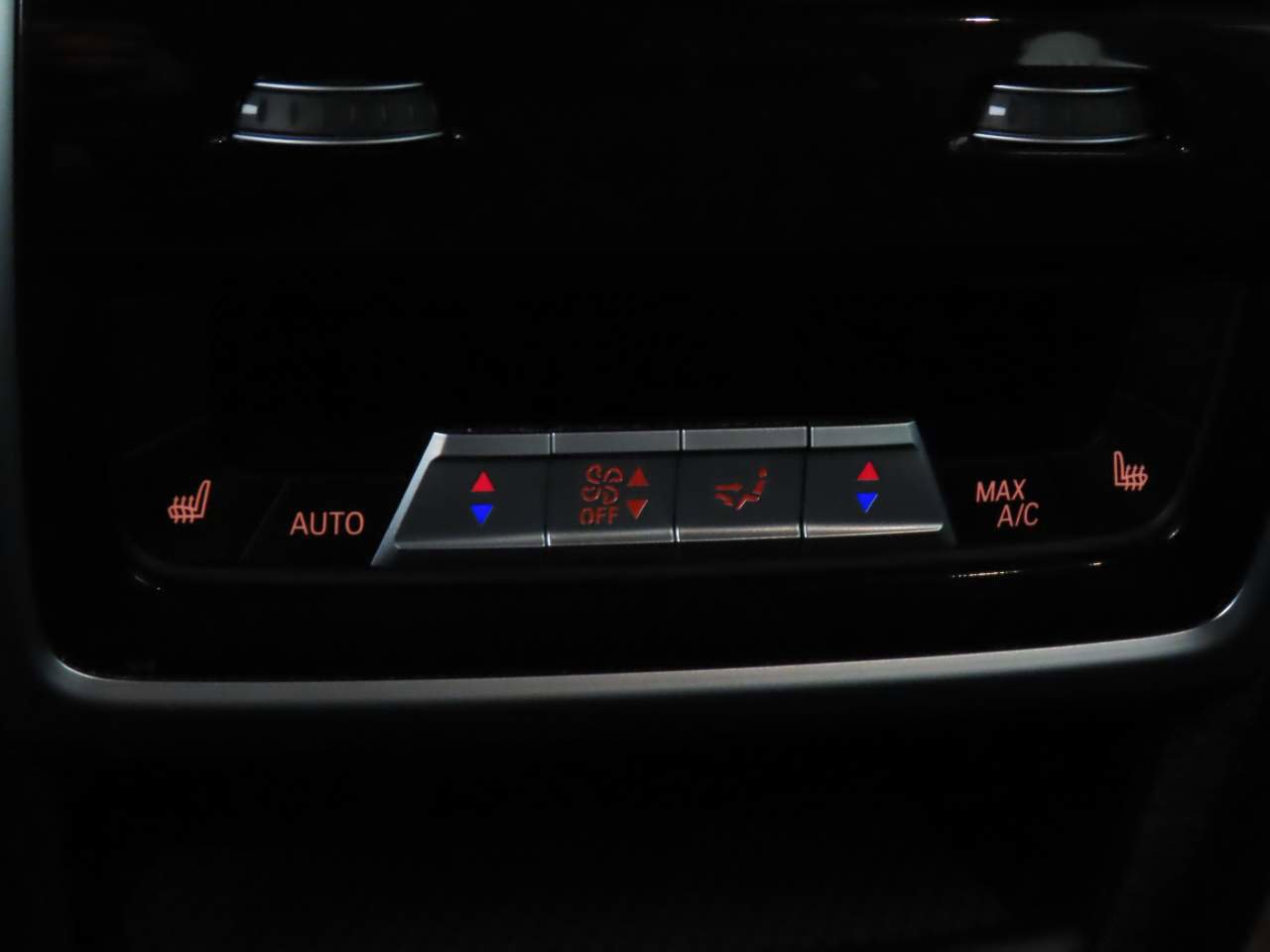 Used 2024 BMW X5 xDrive40i image 9