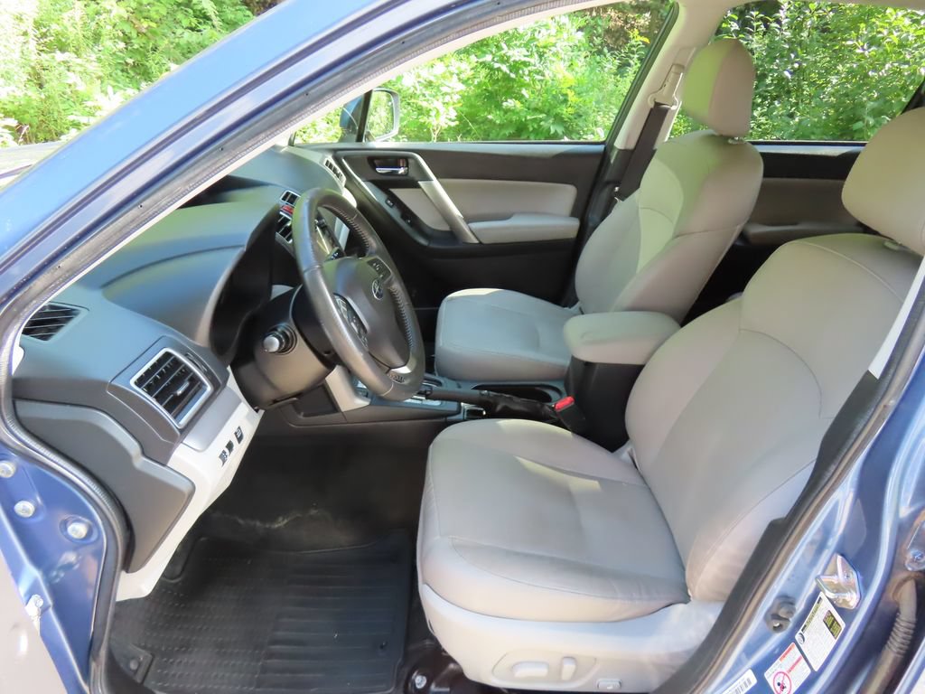 Used 2016 Subaru Forester 2.5i Touring w/ Popular Package #2 AWD/4WD image 28