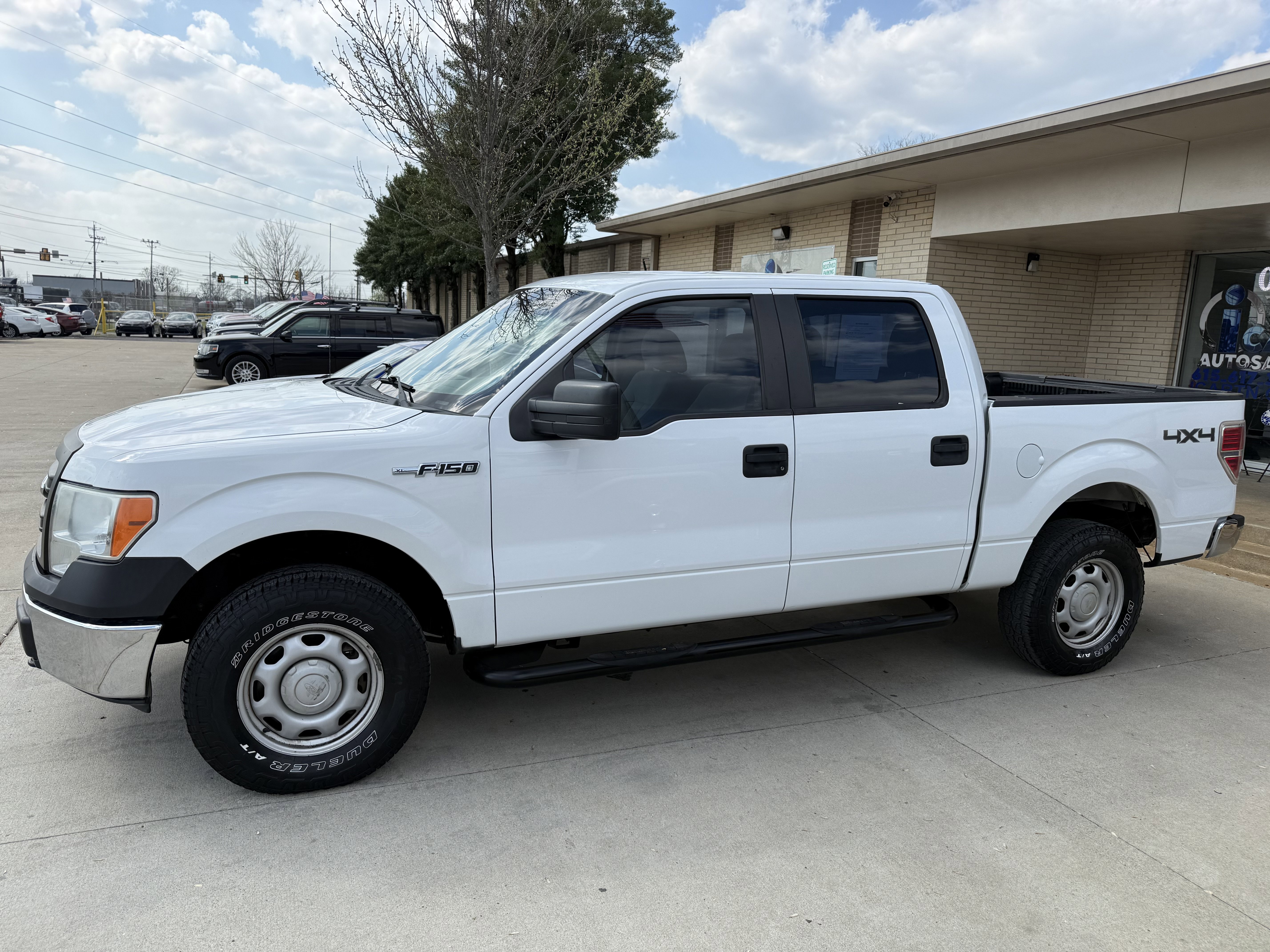 Used 2014 Ford F150 XL w/ Equipment Group 101A Mid AWD/4WD image 3