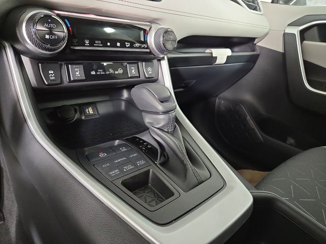 New 2025 Toyota RAV4 XLE image 22