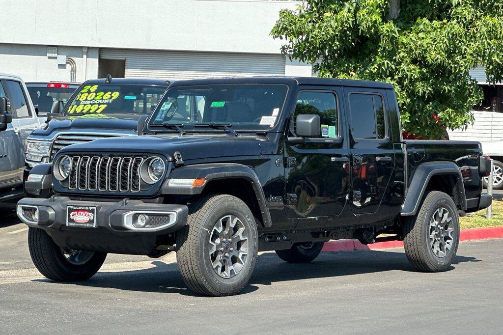 New 2026 Jeep Gladiator Sport AWD/4WD image 8