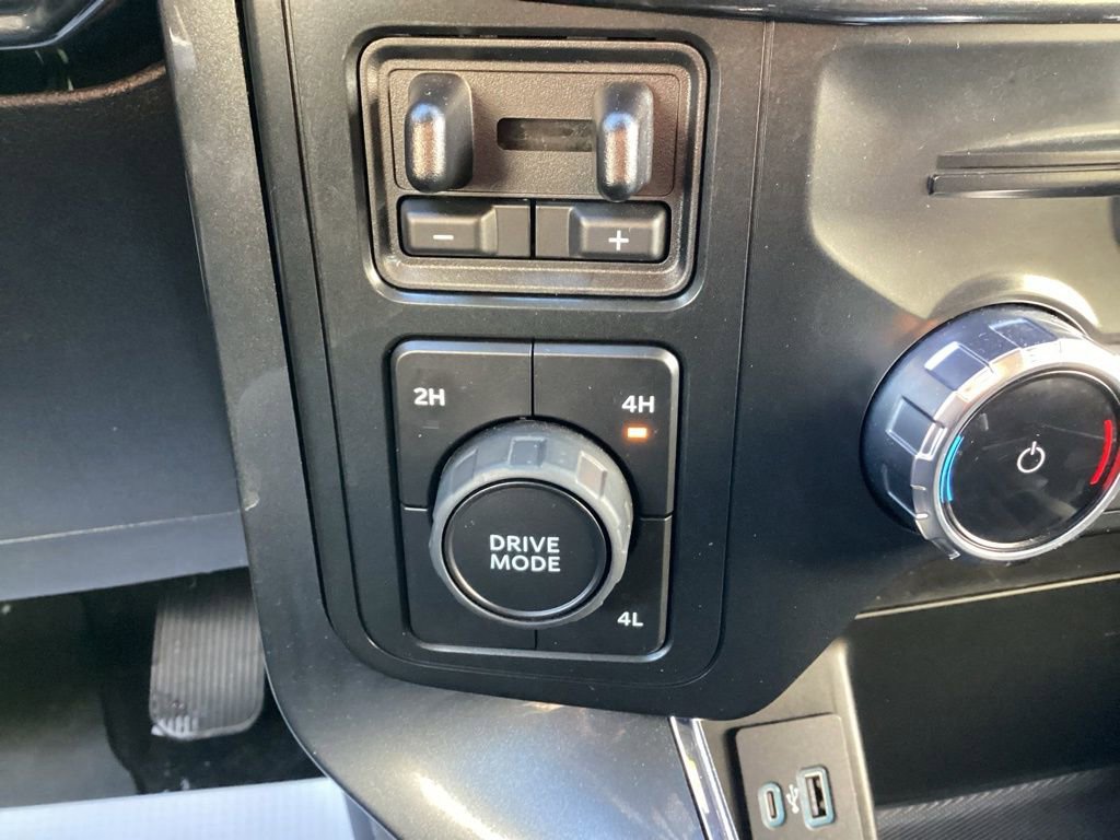 Used 2022 Ford F150 XLT w/ Equipment Group 302A High image 21