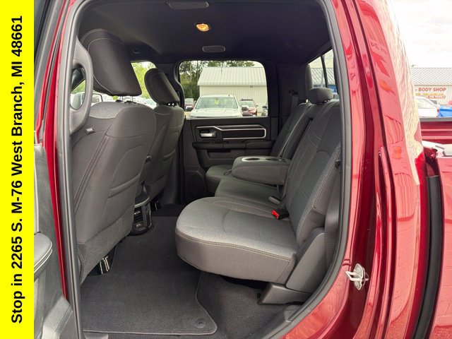 Used 2024 RAM 2500 Big Horn w/ Level 2 Equipment Group AWD/4WD image 21