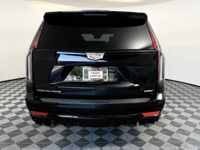 Used 2023 Cadillac Escalade V AWD/4WD image 7