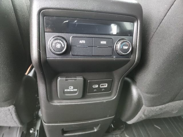 Certified 2022 GMC Acadia AT4 w/ Trailering Package AWD/4WD image 32