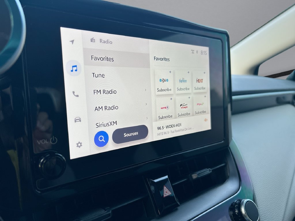 Used 2025 Toyota Corolla LE FWD image 20