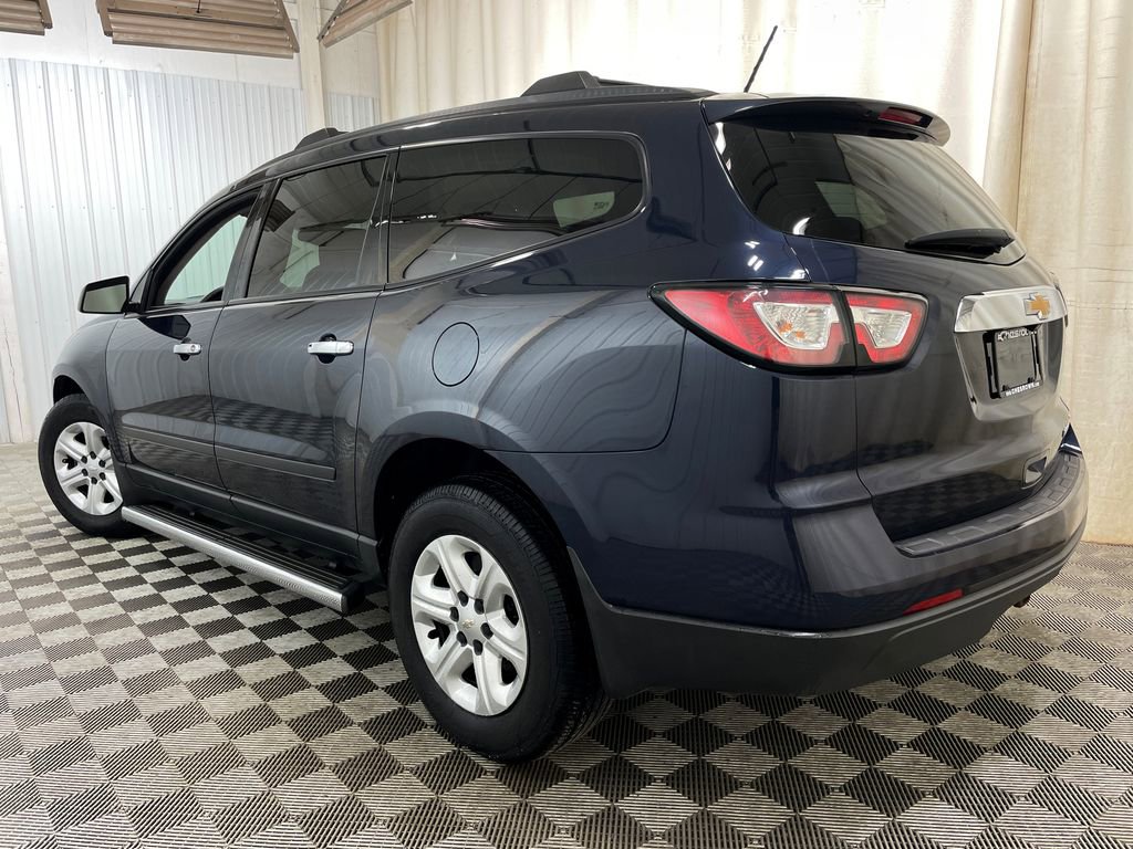 Used 2015 Chevrolet Traverse LS w/ LPO, 'HIT The Road' Package FWD image 15