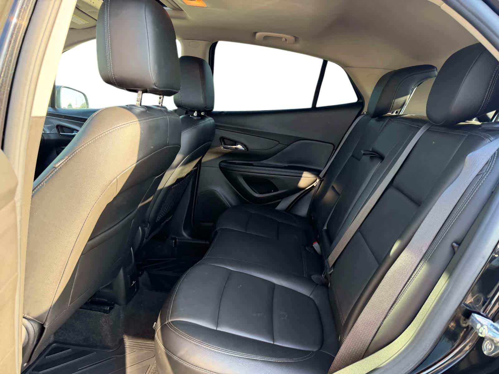 Used 2017 Buick Encore Essence AWD/4WD image 14