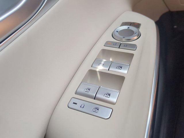 Used 2026 Genesis GV70 2.5T image 23